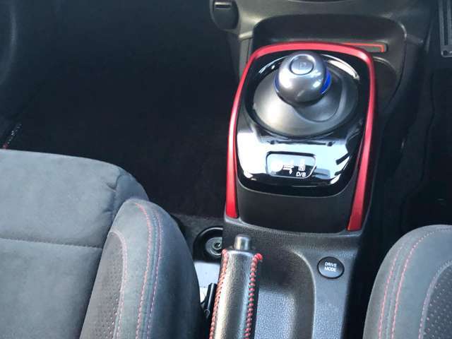 エンジンで発電してモーターで走る次世代ハイブリッド車両　e-POWER