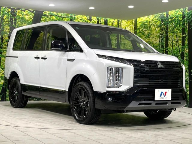 大好評のボディコーティング「弾スプラッシュコート」もご納車までに施工可能。通常のガラスコートと異なる、耐久年数6年の無機質ガラスコーティングが、ボディをキレイな状態に保ってくれます。