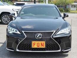 内外装とてもきれいなレクサスLS500hエグゼクティブが入庫しました。ご来店・お問い合わせお待ちしております。