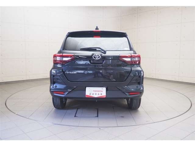 1年間、距離無制限。安心のトヨタロングラン保証がついてきます。全国のトヨタで保証整備が受けられます。また、有料で1年もしくは2年の延長保証もできます。