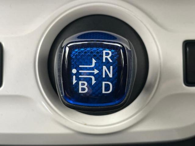 国産車から輸入車まで多様なお客様のニーズのお応えできるように、全国規模で豊富な在庫展開！車のことならWECARSへ！