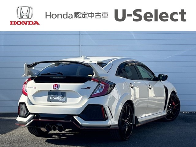 【Honda Total care】は事故や故障などトラブル時はもちろん、日々の運転やメンテナンス、車に乗っているときだけでなく乗っていない時までお客様の様々なカーライフシーンをサポート致します