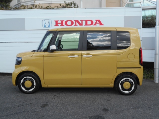 こちらの車両はHonda認定中古車となりますので、第三者機関AISの検査によって修復歴無しの認定車両となっております。