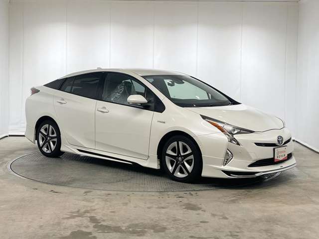 トヨタ認定中古車では自動被害軽減ブレーキなど、安全運転支援機能のシステムをチェックしています。