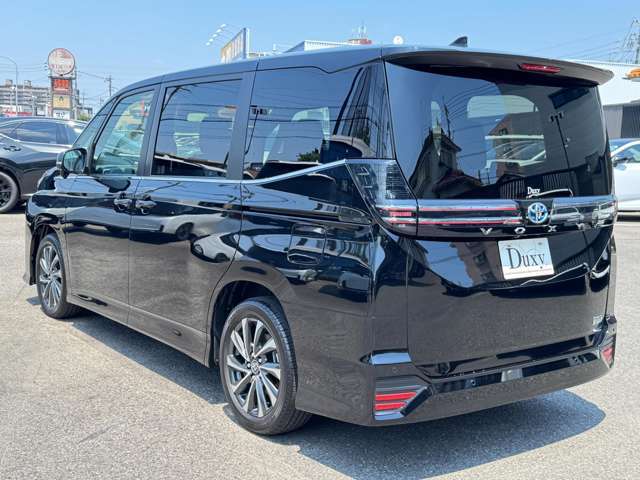 日本全国納車可能です！もちろん、離島へご納車も可能ですのでお気軽にご相談くださいませ！ご契約からご納車までの流れは、お電話、公式LINE、メールにてご連絡！レターパックを使って書類のやり取りを行います！！