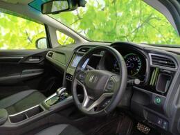 「この車の写真をもっと見たい」「状態が気になる」「この装備はついている？」どんな小さな疑問でもお気軽にお問い合わせください！