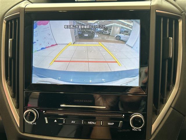 【純正ナビ】人気の純正ナビを装備しております。ナビの使いやすさはもちろん、オーディオ機能も充実！キャンプや旅行はもちろん、通勤や買い物など普段のドライブも楽しくなるはず♪