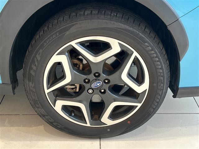 【タイヤ・ホイール】足回りもかっこよく決まってます！社外のアルミやスタッドレスタイヤも取り扱いございます！！ドレスアップもカスタマイズもお任せください！！