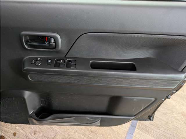 ぜひお客様のカーライフパートナーとして古城モータースに一度だけチャンスを下さい。ご満足して頂ける「商品」「サービス」「サポート」をご提供致します。