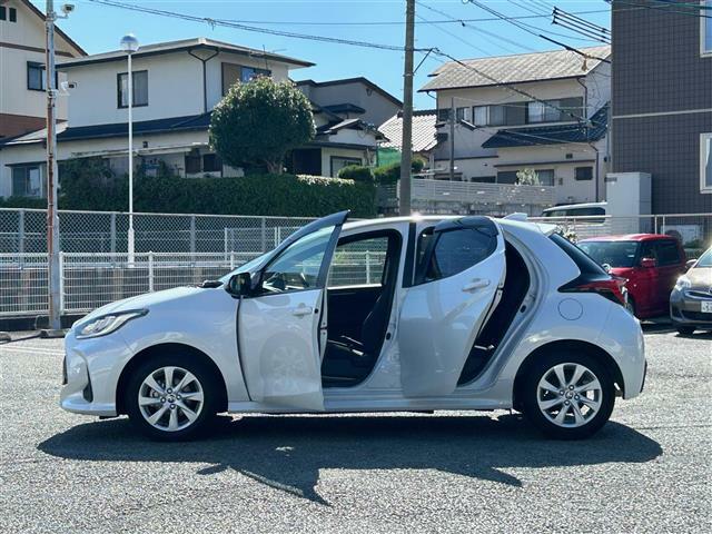 安心の全車保証付き！（※部分保証、国産車は納車後3ヶ月、輸入車は納車後1ヶ月の保証期間となります）。その他長期保証(有償)もご用意しております！※長期保証を付帯できる車両には条件がございます。