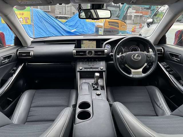 《《不安を一掃！》》当店の車両は☆《全車メーターチェック》済み！走行距離管理協会にデーター登録、メーター履歴を照会済み！正常な車両のみ展示販売してるので☆カーセブンなら初めての車選びも安心です！