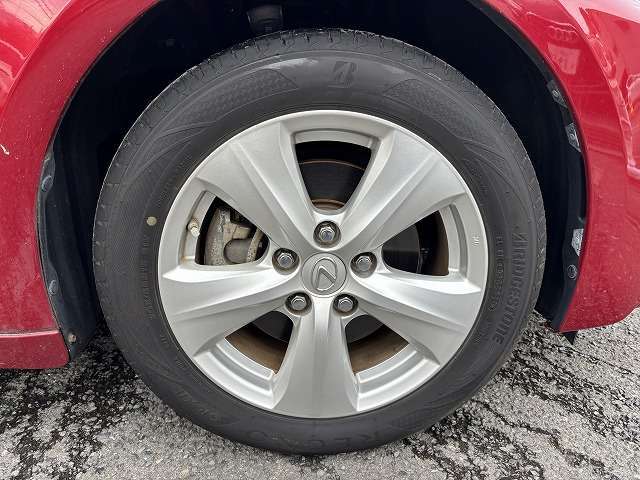 当店へのアクセス・お車でお越しの場合→東名高速道路の東名川崎インターより登戸・多摩方面に進み約7キロほど進みますと突き当りますので左折して頂き150mほど進んだ右側に店舗がございます。※そのまま右折可