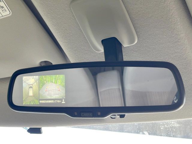 【アラウンドビューモニター】専用のカメラにより、上から見下ろしたような視点で360度クルマの周囲を確認することができます☆死角部分も確認しやすく、狭い場所での切り返しや駐車もスムーズに行えます。