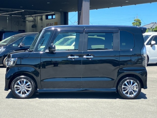ホンダカーズ博多ならでは一台を自信を持ってお届け致します♪