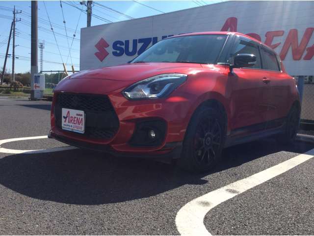 人気のスイフトスポーツMT車になっております！！