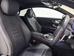 万一故障した場合も、ご購入後2年間、走行距離にかかわらず適用される保証をご用意。大きな安心をご提供いたします。