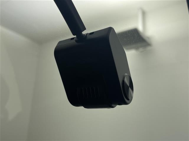 ◆【ドライブレコーダー】映像・音声などの運転中の記録を残します。事故などを起こした起こされた時の証拠になりえますので、もしも時でも安心ですね。