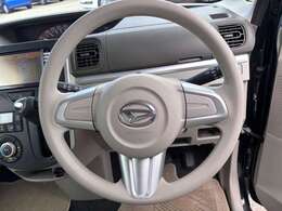 【　ステアリング　】運転席周りに大きな傷、汚れ、へたりなどなく良質な状態です！