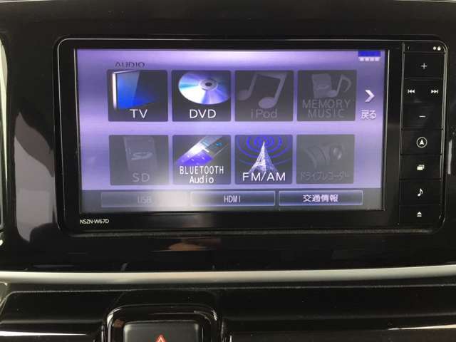 フルセグTV　CD　DVD　SD録音　Bluetooth