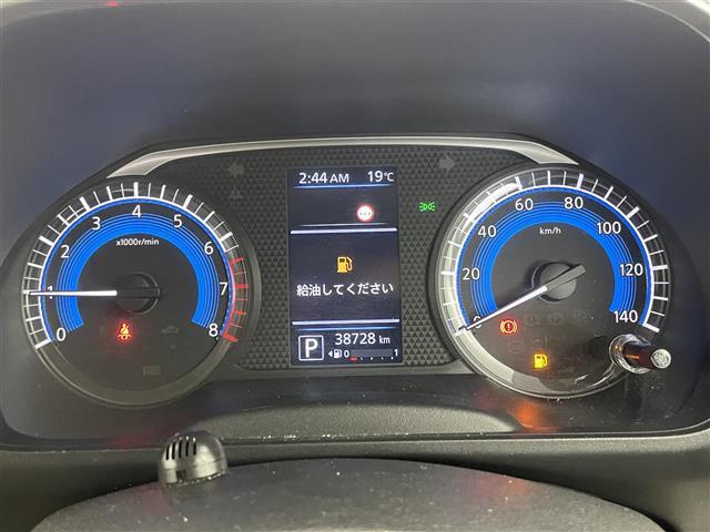 【スピードメーター】メーターがシンプルで見やすく運転しやすいですね！