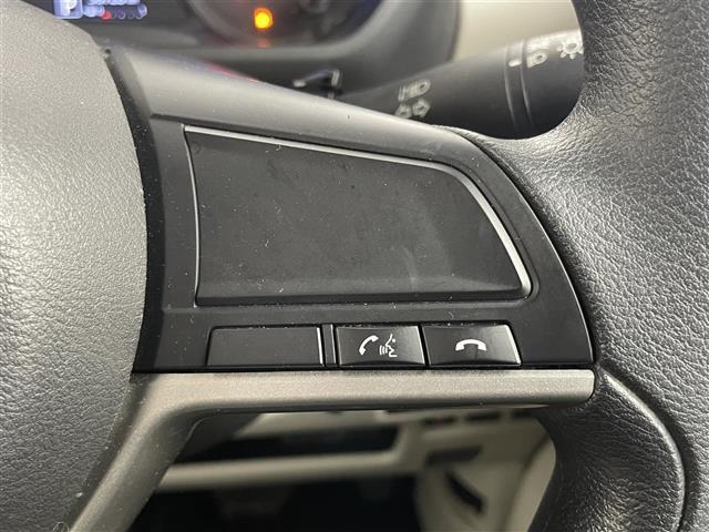 【運転席操作部】快適なドライブを楽しむための機能が装備されています！運転席から触れるので、使いやすいです！除菌プランいれていただくと、さらに清潔で安心していただけます！