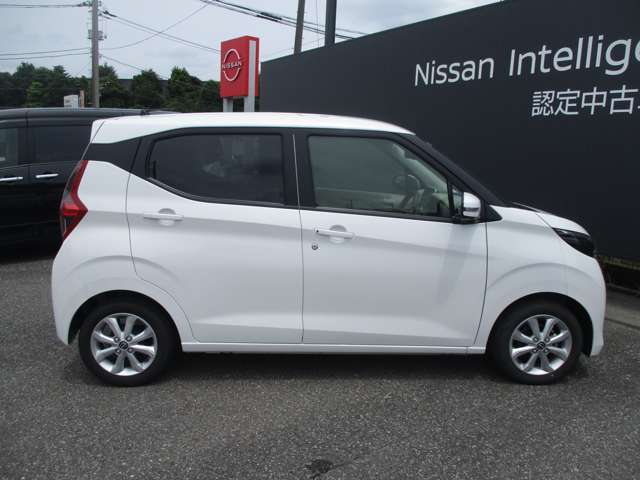 車でお越しの方は京葉道路蘇我インターで下りて10分くらいです。