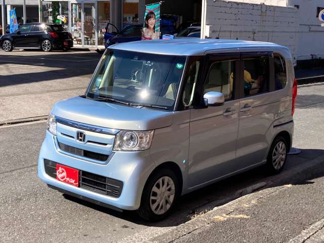 全長339cm、幅147cm、高さ179cmのお車になります