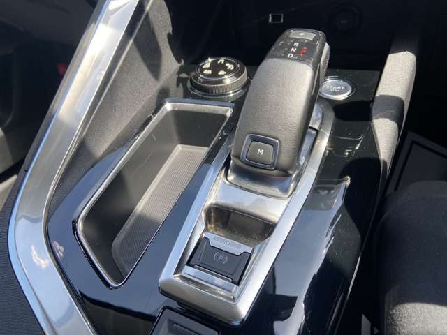 ぜひ厳選したドイツプレミアムブランドのお車を、見て・触って・比べてください！