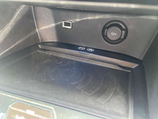 メンテナンスパックはご購入時だけのお得な点検・整備パック(有償)。点検コースと車検コースがございます。詳しくは店舗コーディネーターまでお問い合わせ下さい。