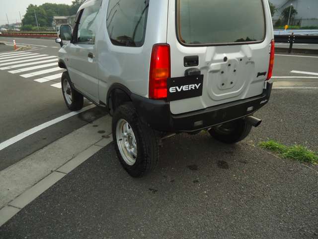 掲載しきれない4WD車両ございます！遠方のお客様ご相談ください！北海道、遠方のお客様への対応充実させております！1人1人のお客様へ詳細写真などもご用意しております！見なくても安心購入目指しております！