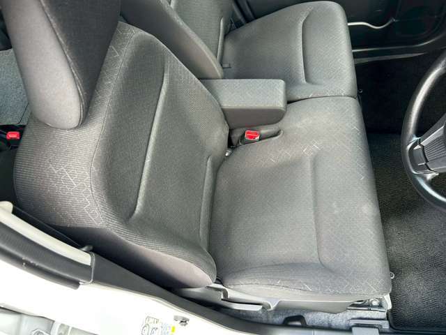 座り心地が良いシートなので長時間の運転でも快適にお過ごしいただけます。