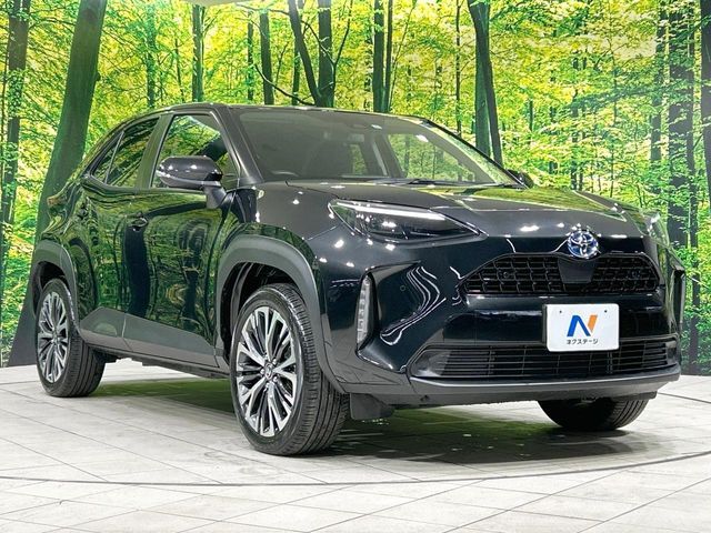大好評のボディコーティング「弾スプラッシュコート」もご納車までに施工可能。通常のガラスコートと異なる、耐久年数6年の無機質ガラスコーティングが、ボディをキレイな状態に保ってくれます。