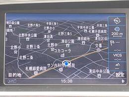 ●純正ナビ:一体感のあるナビは、高級感ある車内を演出してくれます。オーディオ機能も充実しておりますので、運転もより楽しめます♪