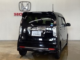 Honda認定中古車 U-Selectは3つの安心をお約束します。　1　Hondaのプロが整備した安心。 2　第三者機関がチェックした安心。　3　購入後もHondaが保証する安心。