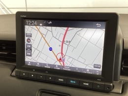 ギャザズナビ搭載です。知らない道も安心ですね！