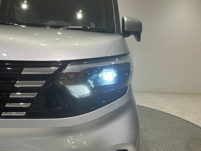 届出済未使用車とは、登録済みでなおかつ使用していない車のことを指します！ナンバー登録はしてあるものの、実際には使用されず保管しているケースが多く、必要最低限の走行しかしていないお車です♪