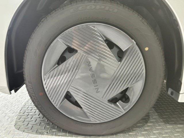 ご来店可能な方はぜひ実際に見てみることをオススメいたします！！他の車種との比較が簡単♪ご来店のご予約も大歓迎！！ぜひお問い合わせください！！
