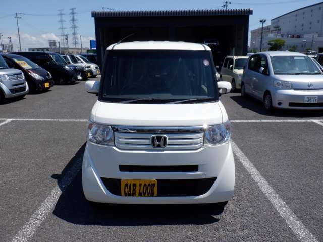 全車1年保証（対象外車両有り）！延長保証、新車販売、下取り価格、買取価格、遠方納車、使用済み車両の処分、注文販売、ローンでの御購入、自動車保険、などスタッフにお気軽にご相談ください