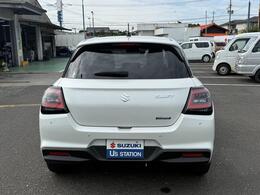 誤発進を防ぐクラッチスタートシステムです。