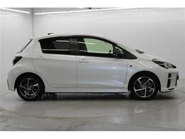 弊社はあいおいニッセイ同和損保代理店です。全営業社員が保険の募集人資格を取得しております。お気軽にご相談ください。