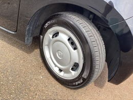 純正スチールホイール：14インチ