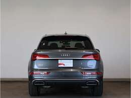 Audi Q5 40 TDI quattro S line/プライバシーガラス/マトリクスLEDヘッドライト/アルミホイール5ツインスポークスターデザイン8J x 19