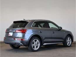 Audi Q5 40 TDI quattro S line/プライバシーガラス/マトリクスLEDヘッドライト/アルミホイール5ツインスポークスターデザイン8J x 19