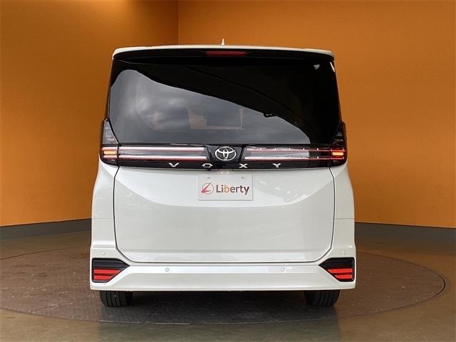 ■□■□■ 登録（届出）済未使用車はノルマ達成のために作られた走行100km未満、かつ初度登録または初度届出された車両でいわゆるアウトレット車です■□■□■