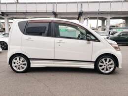 ☆当社、自社工場ありますので、納車後も継続車検・修理時には無料で代車の貸し出しも行っております！オイル交換などの作業もリフトを使ってクイックメンテナンスOK☆