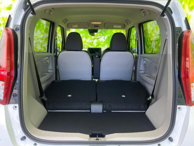 WECARS（ウィーカーズ）は全国250店舗展開！お客様が安心してカーライフをお楽しみいただけるよう社員一同心を込めてサポートいたします。