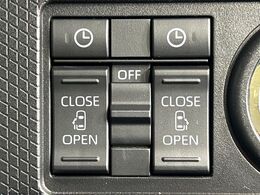 【両側パワースライドドア】スマートキーや運転席のスイッチで後席両側スライドドアの開閉が可能♪電動だから力を入れてドアを開ける必要が無く、小さなお子様でも簡単に開け閉めでき快適です♪