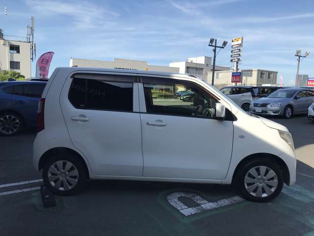 運転席側からの写真です。