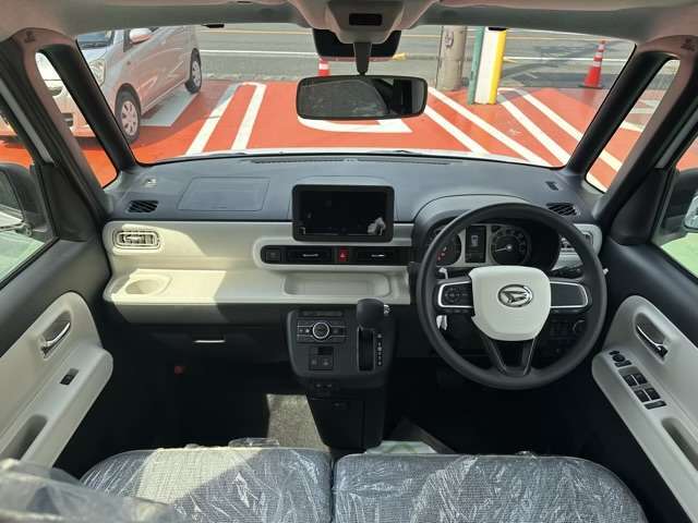 ★登録済未使用車につきましては、傷、凹み等一切ございませんので、新車と同様ですのでご安心ください！もしダメージがある場合は契約前に責任をもってしっかりとお伝えします！※試乗車や中古車は確認を要します！
