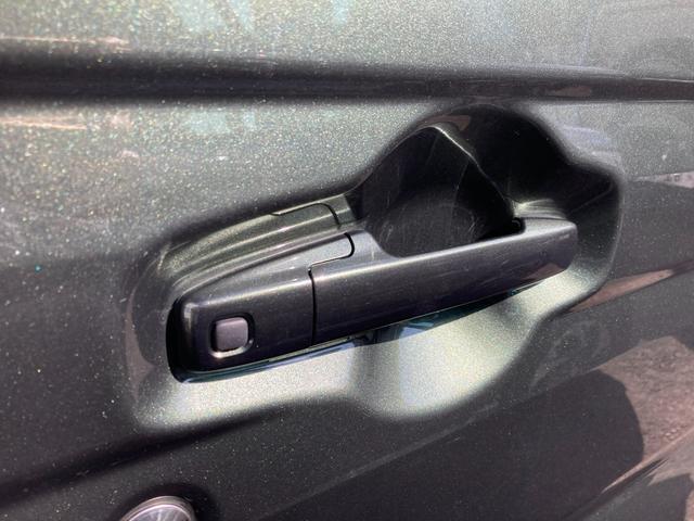 【リモコンキー】携帯リモコンを身に付けていれば、ドアの施錠、解錠も指先一つでワンタッチ操作出来ます！